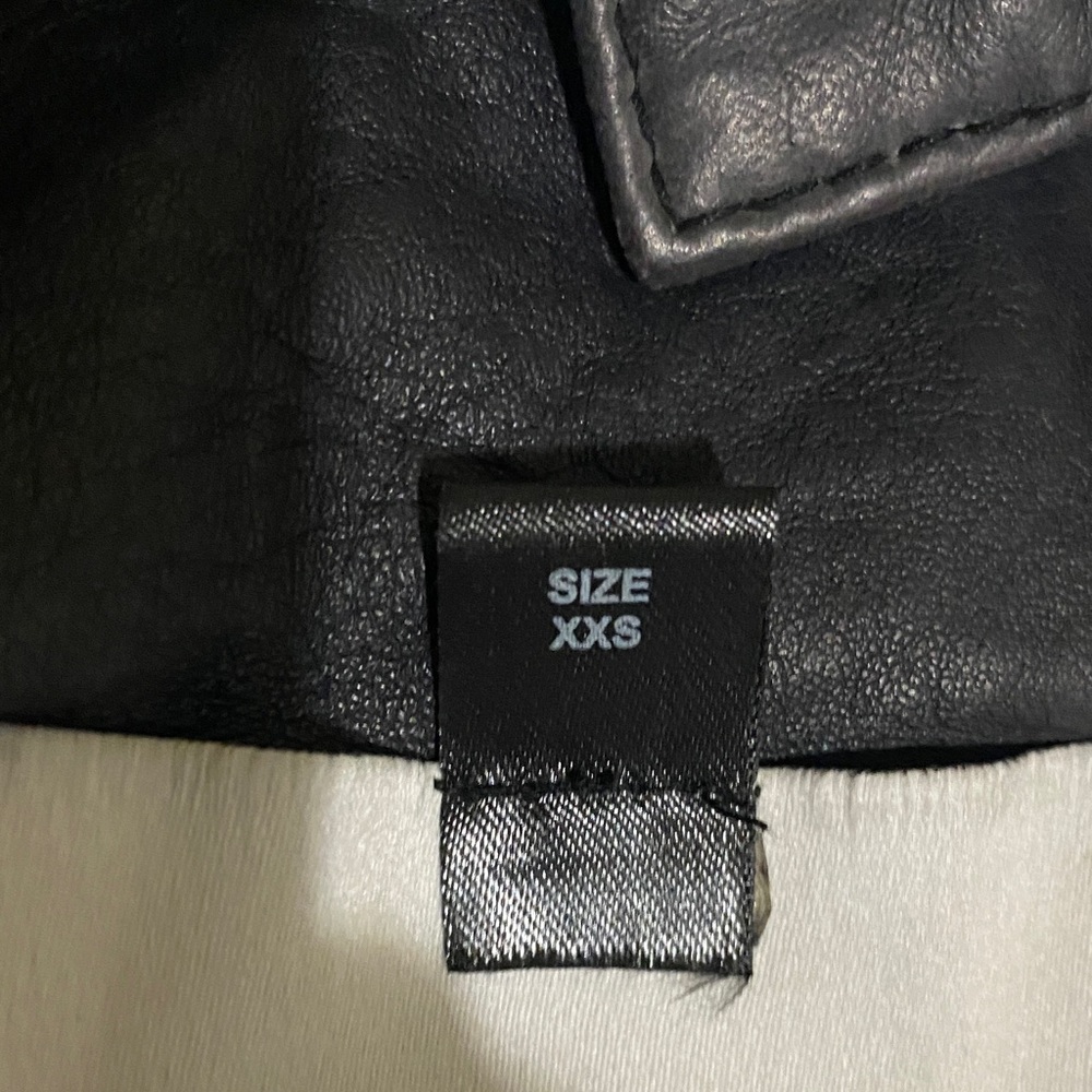 Diesel Classic Black Leather Jacket - Picture 3 of 4